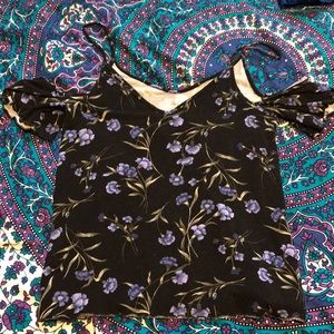 American eagle cold shoulder tank